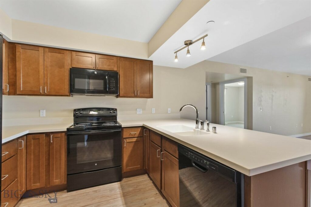 210 S Cottonwood Road, Bozeman MT 59718
