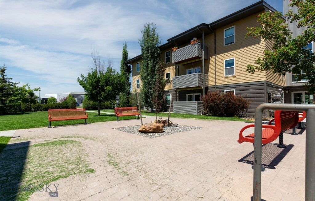 210 S Cottonwood Road, Bozeman MT 59718