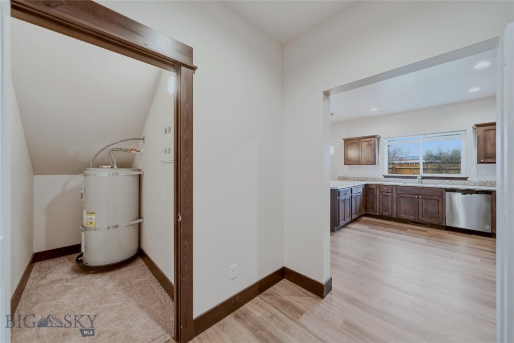 2102 Windjammer, Belgrade MT 59714