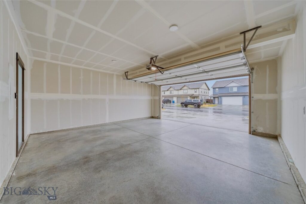 2102 Windjammer, Belgrade MT 59714