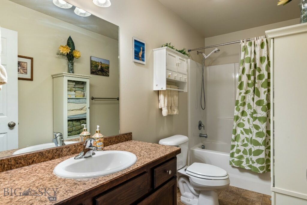2103 Sturnella, Belgrade MT 59714