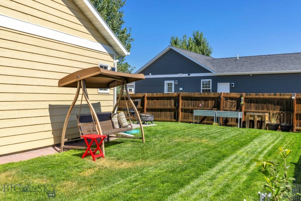 2103 Sturnella, Belgrade MT 59714