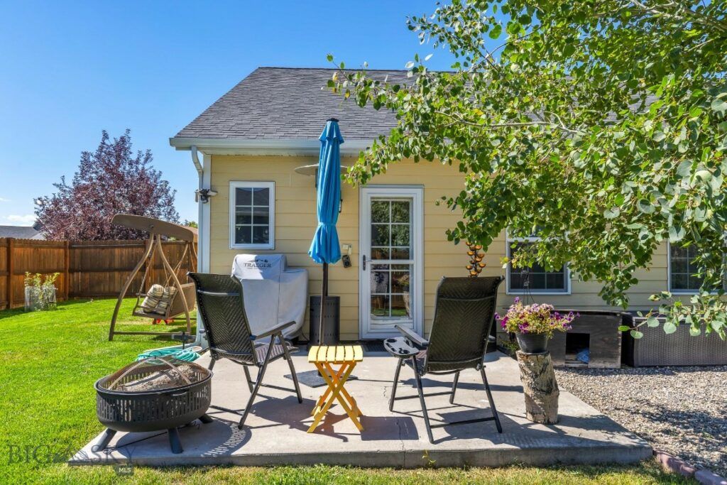 2103 Sturnella, Belgrade MT 59714