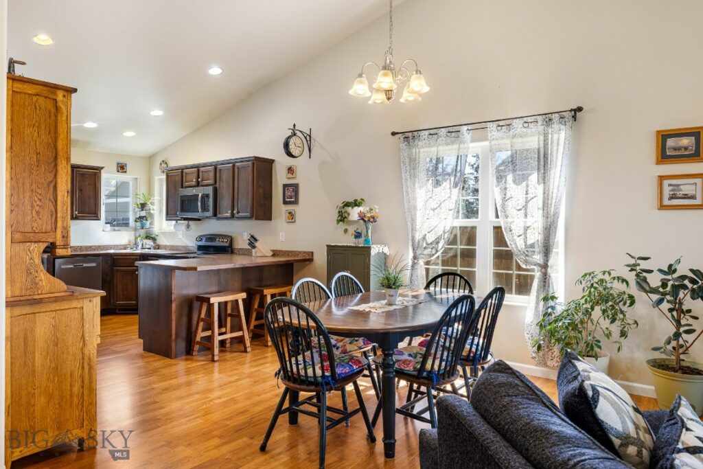2103 Sturnella, Belgrade MT 59714