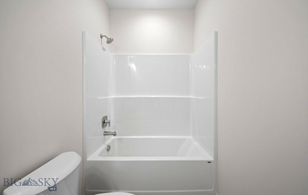 2106 Oriole Drive, Belgrade MT 59714