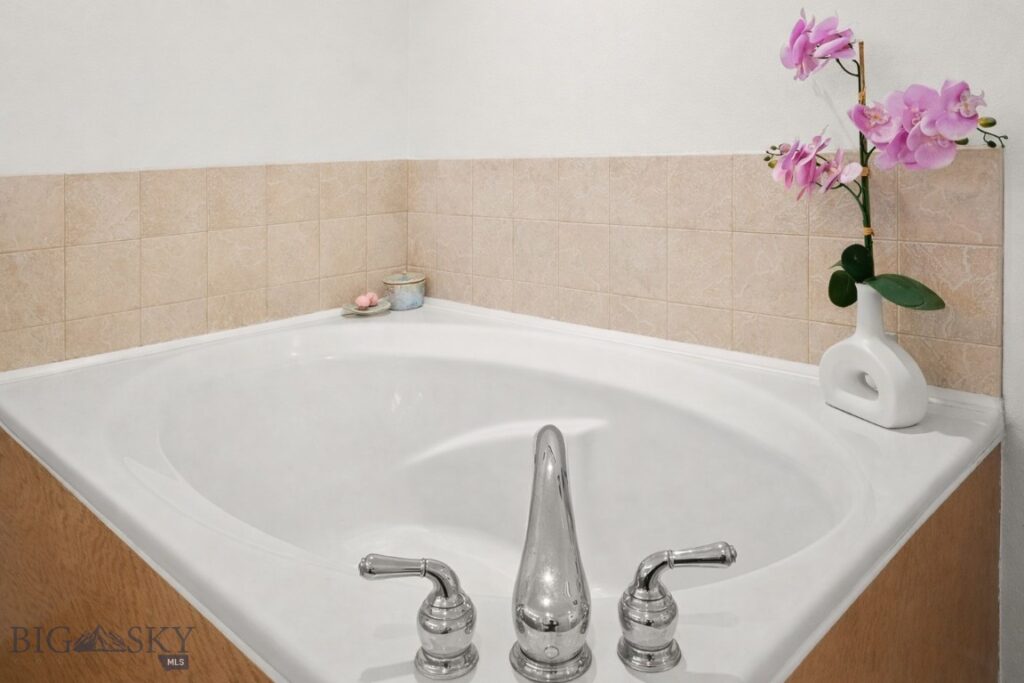 211 N Sanders Avenue, Bozeman MT 59718