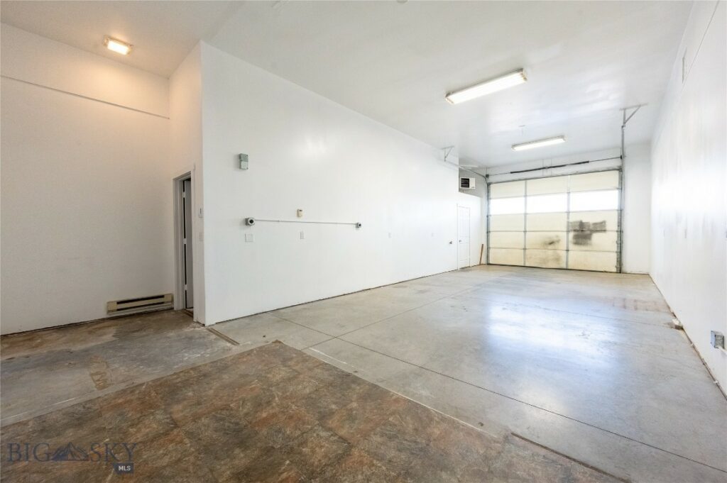 211 Jetway, Belgrade MT 59714