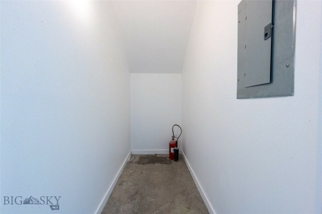 211 Jetway, Belgrade MT 59714