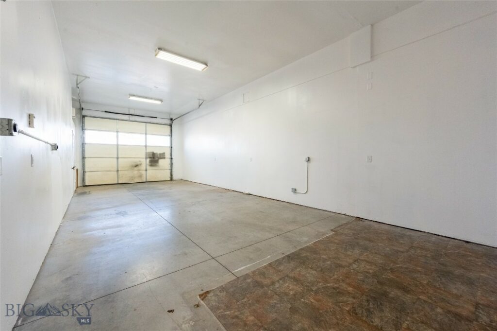 211 Jetway, Belgrade MT 59714