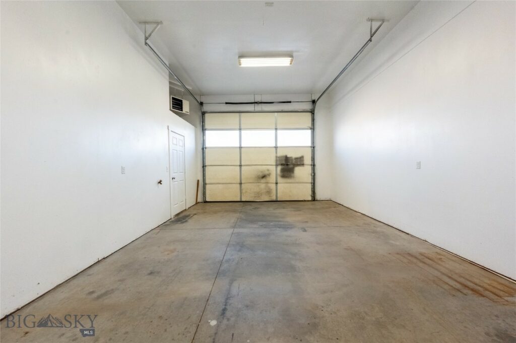 211 Jetway, Belgrade MT 59714