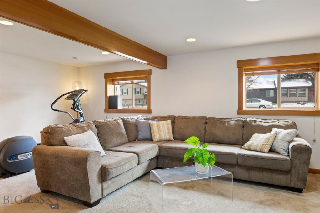 211 N Yellowstone Avenue, Bozeman MT 59718