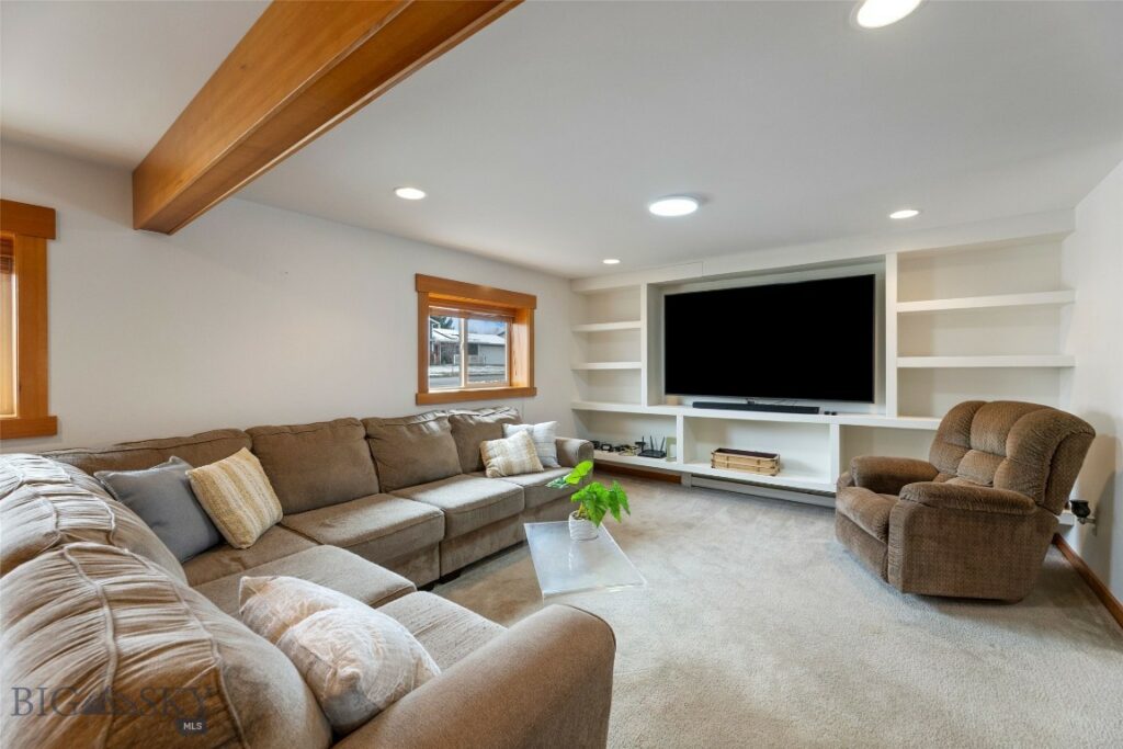 211 N Yellowstone Avenue, Bozeman MT 59718