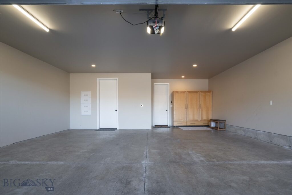 211 Bridger Vale Drive, Bozeman MT 59715