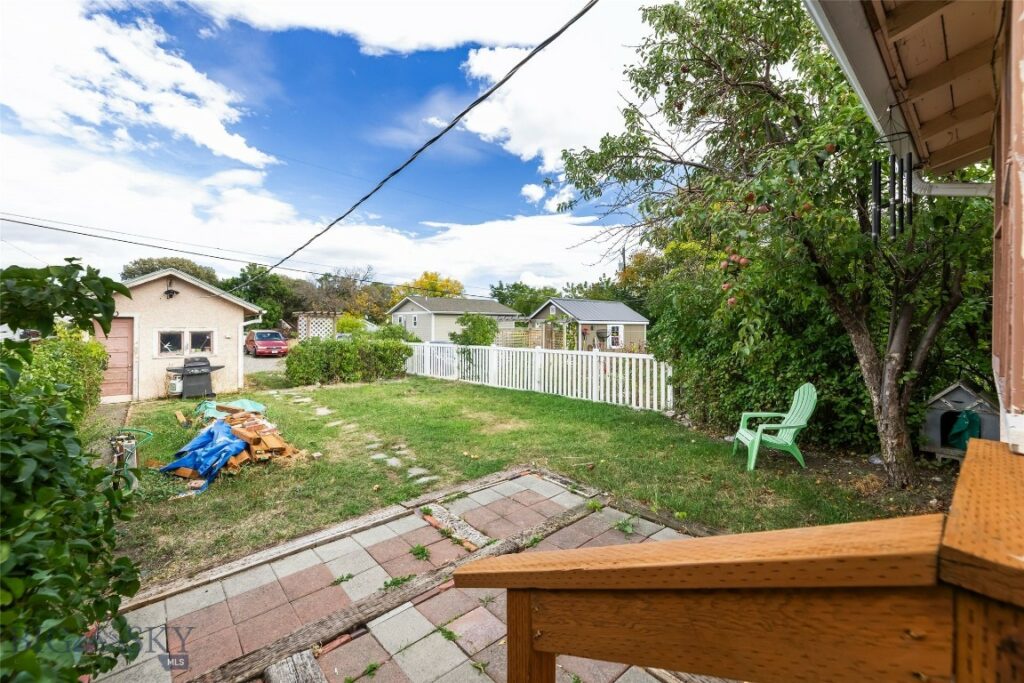 211 S E Street, Livingston MT 59047