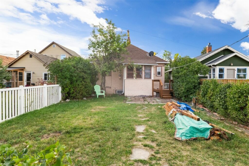 211 S E Street, Livingston MT 59047