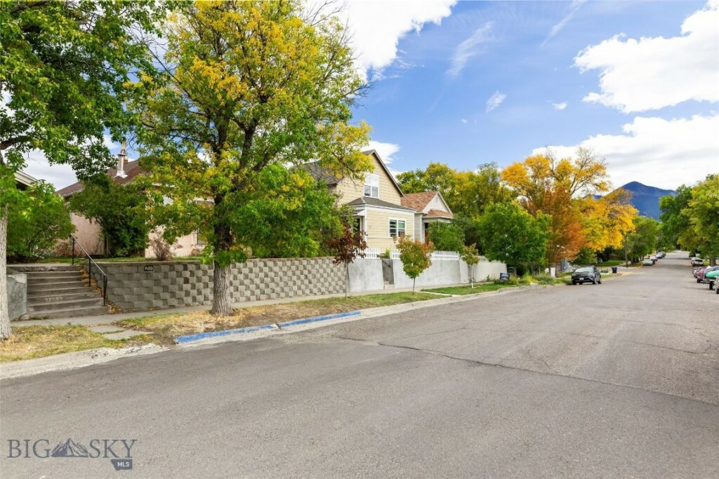 211 S E Street, Livingston MT 59047