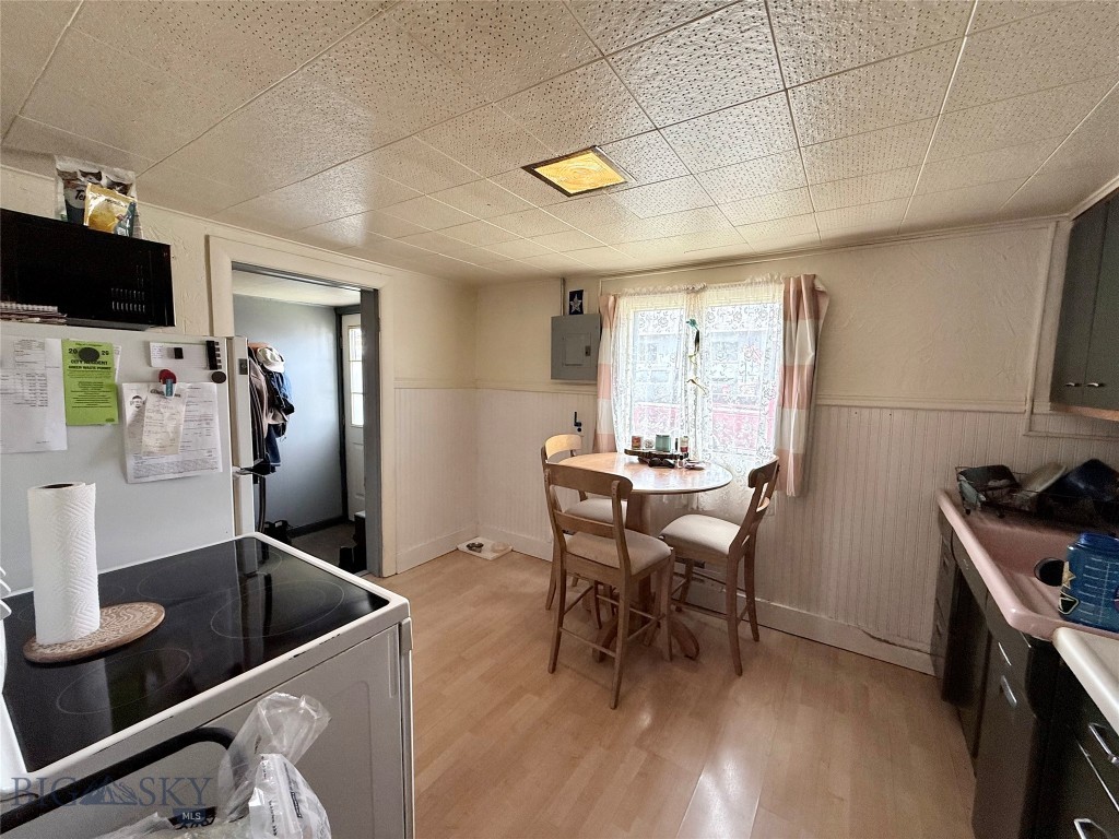 212 E Clark Street, Livingston MT 59047
