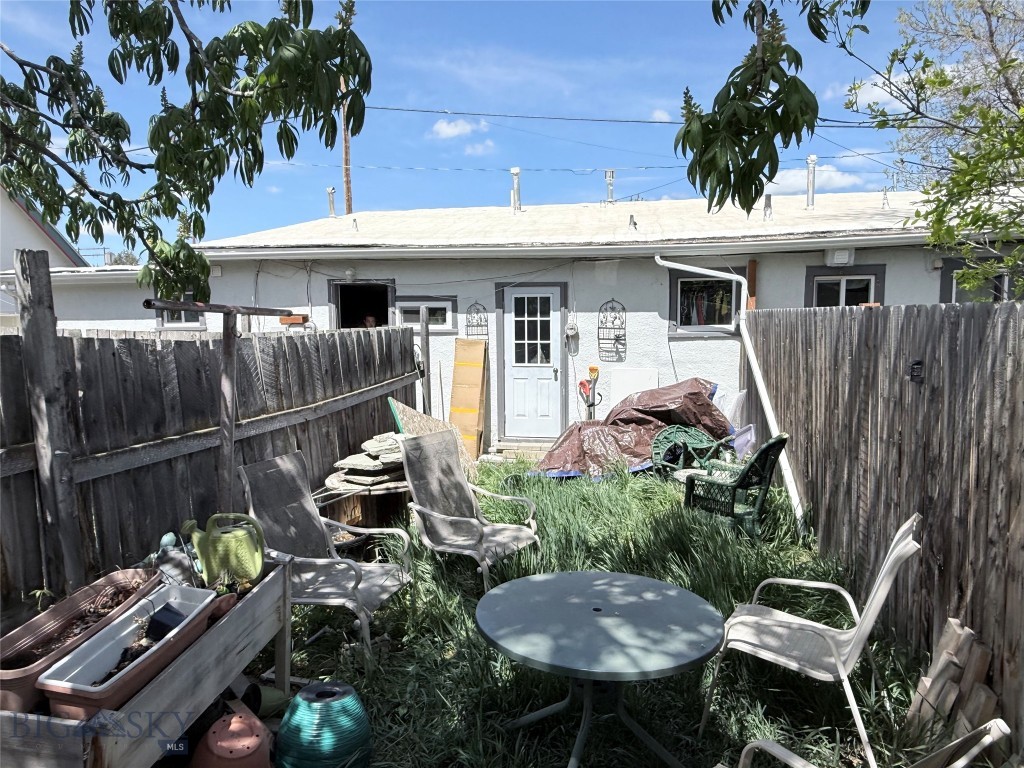 212 E Clark Street, Livingston MT 59047