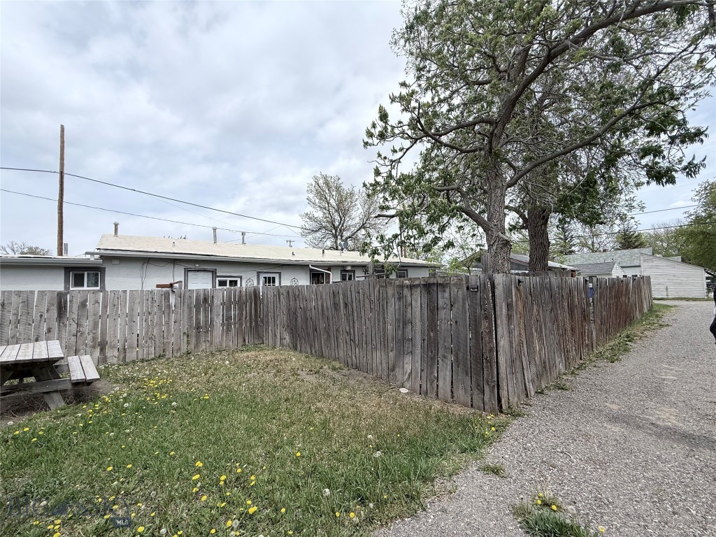 212 E Clark Street, Livingston MT 59047