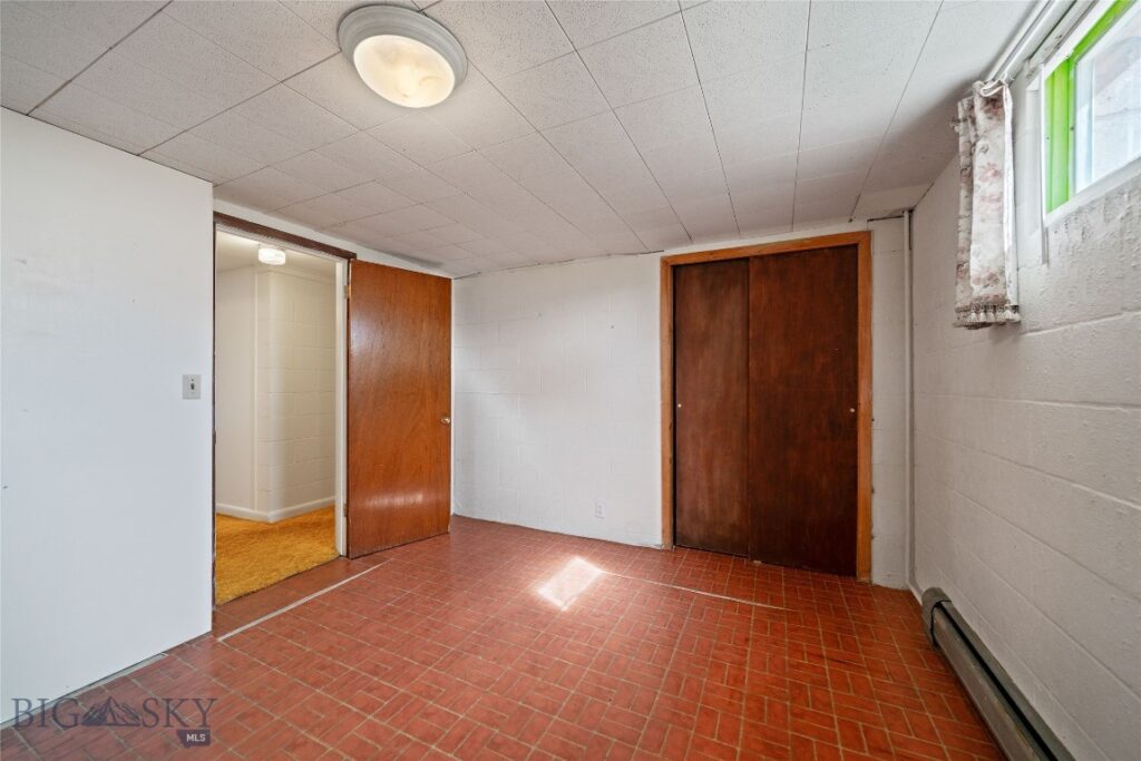 212 N Broadway Street, Belgrade MT 59714