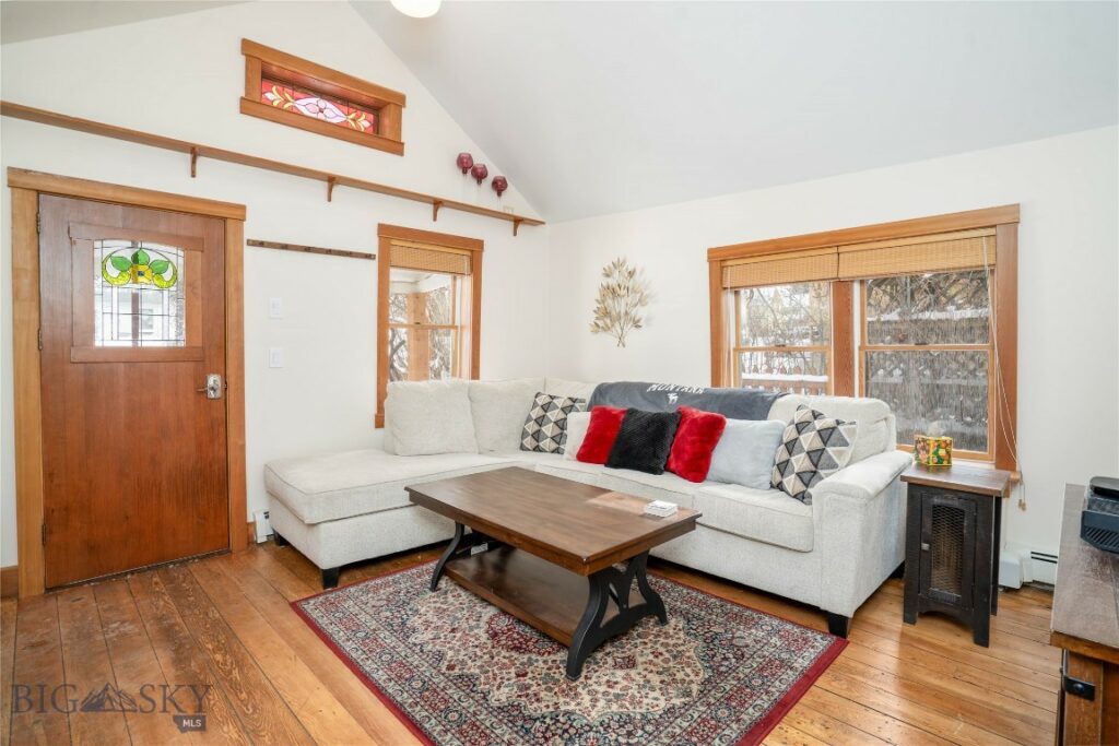 213 N 8th Avenue, Bozeman MT 59715