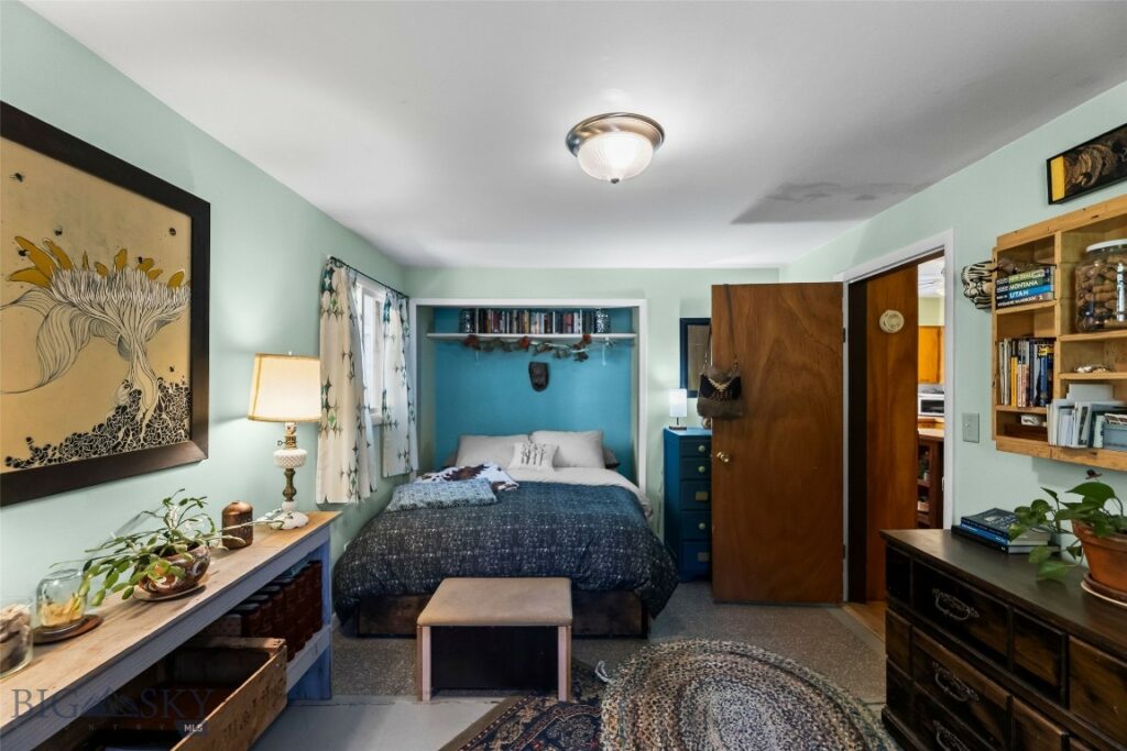 213 S 9th Street, Livingston MT 59047