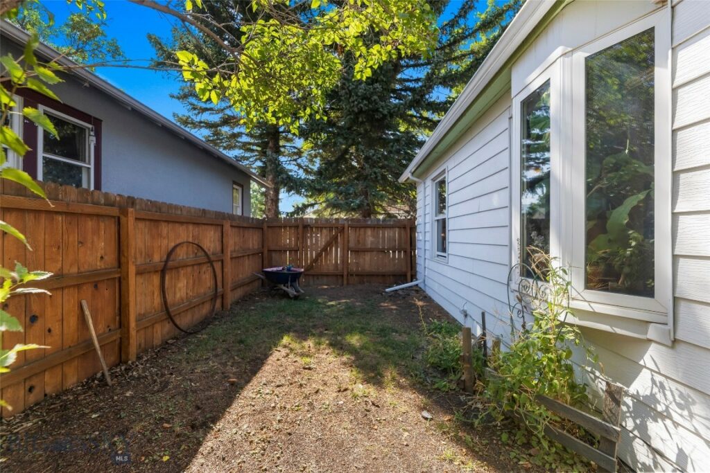 213 S 9th Street, Livingston MT 59047