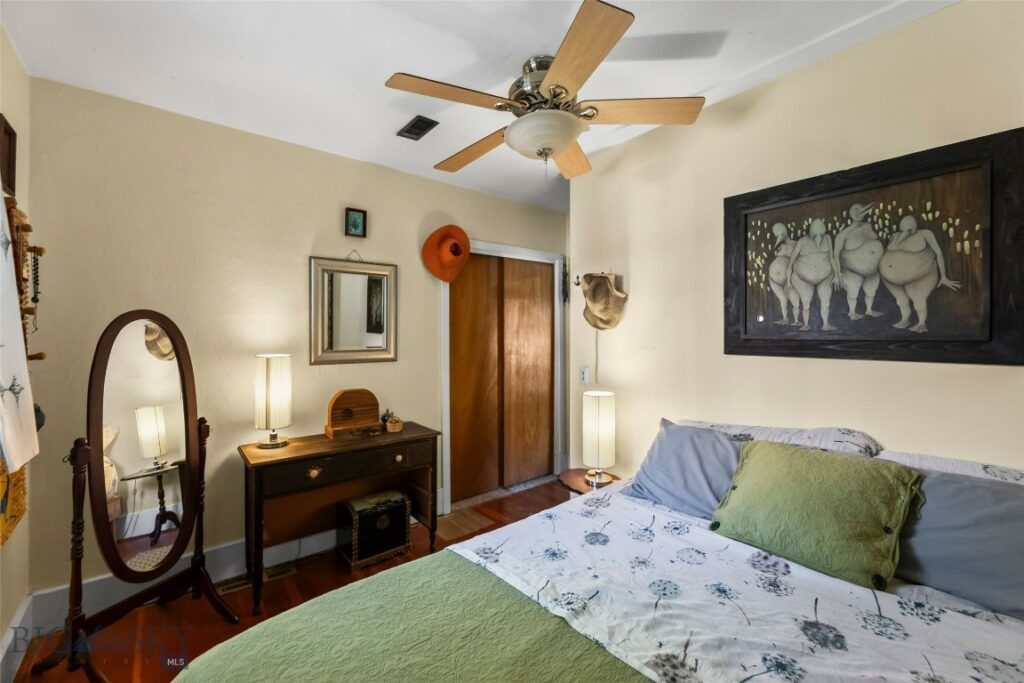 213 S 9th Street, Livingston MT 59047