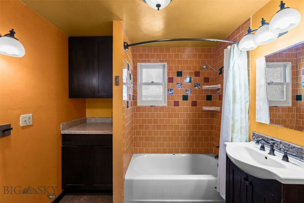 213 S 9th Street, Livingston MT 59047