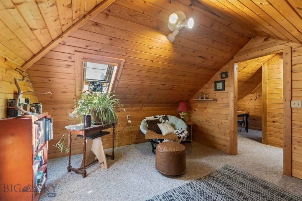 213 S 9th Street, Livingston MT 59047