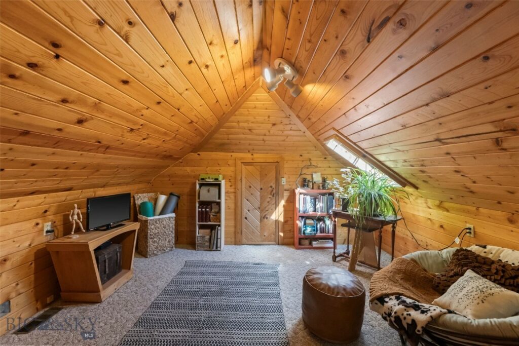 213 S 9th Street, Livingston MT 59047