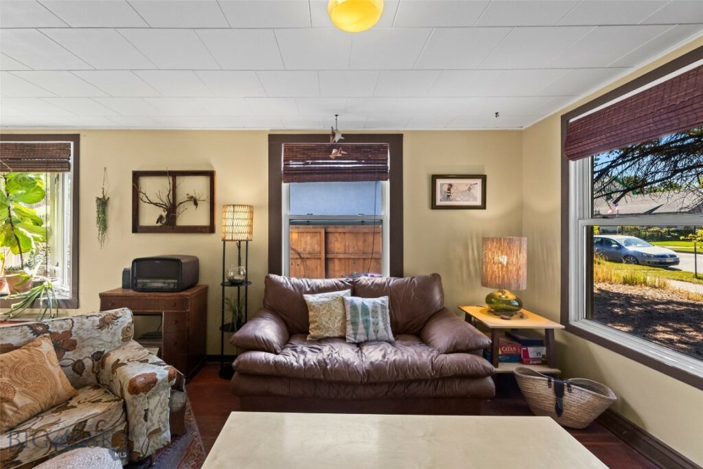 213 S 9th Street, Livingston MT 59047