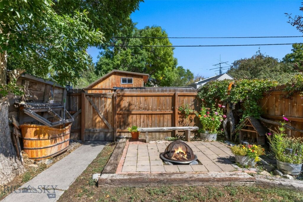 213 S 9th Street, Livingston MT 59047