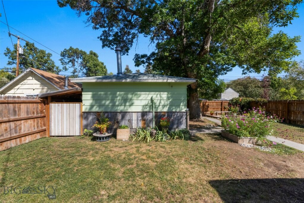 213 S 9th Street, Livingston MT 59047