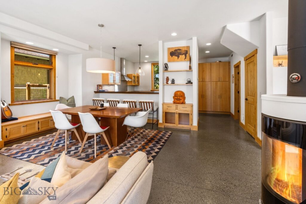 213 Turtle Way, Bozeman MT 59715