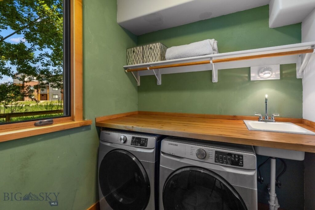 213 Turtle Way, Bozeman MT 59715