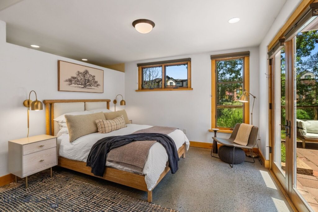 213 Turtle Way, Bozeman MT 59715