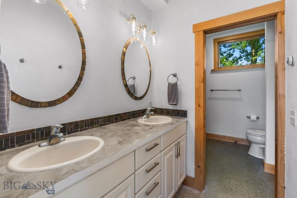 213 Turtle Way, Bozeman MT 59715
