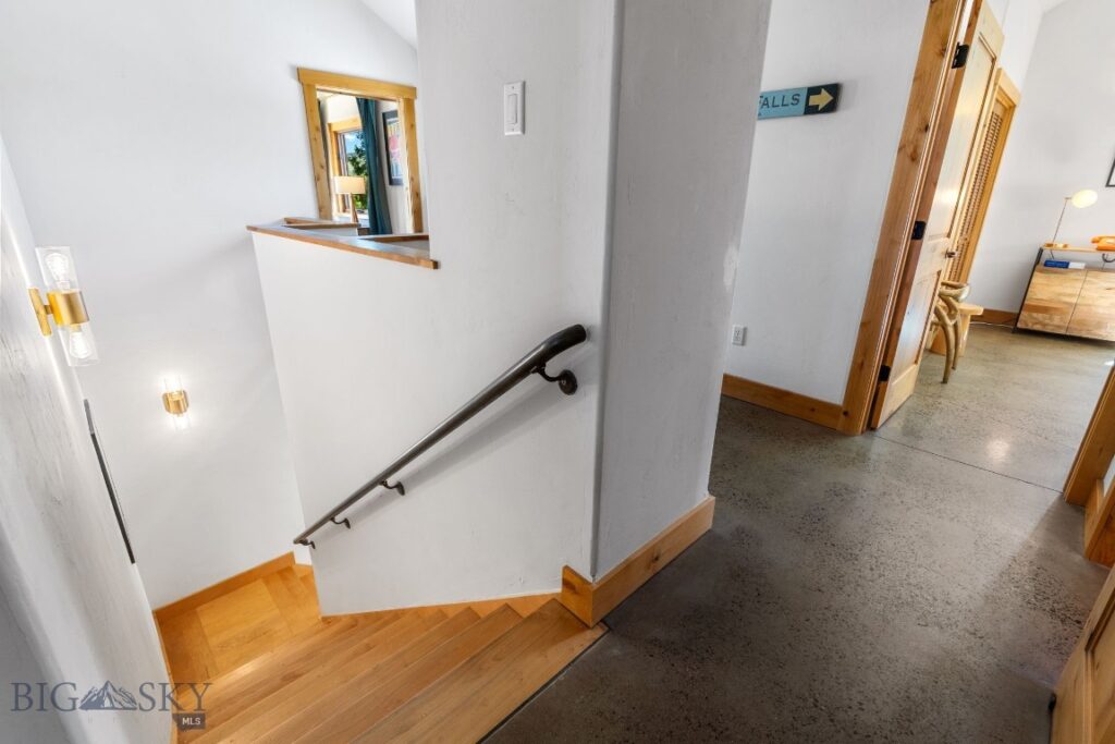 213 Turtle Way, Bozeman MT 59715