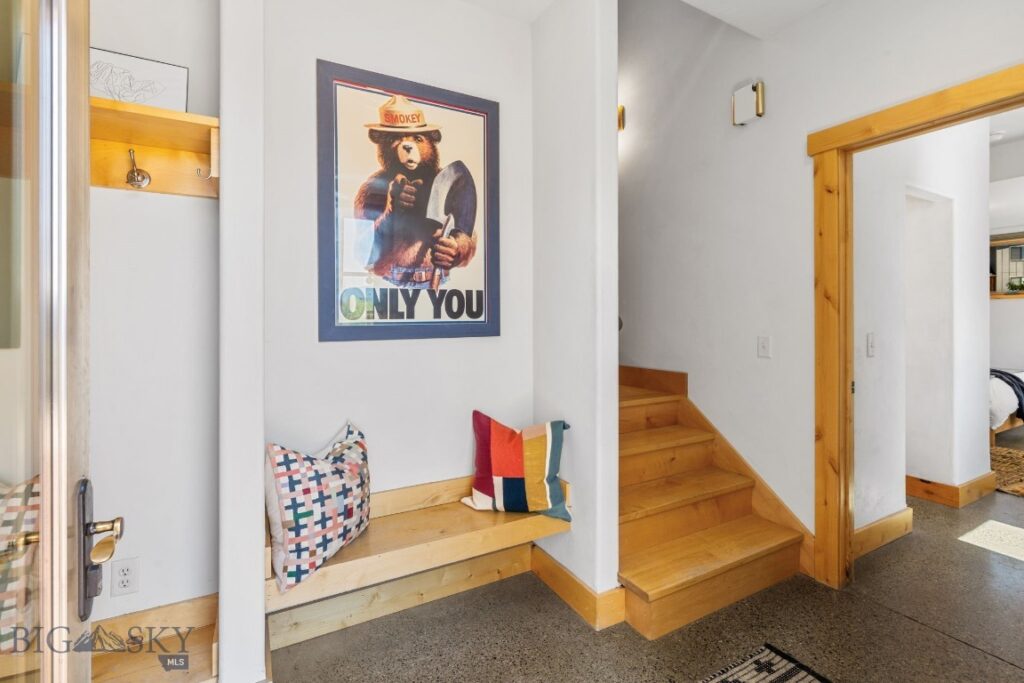 213 Turtle Way, Bozeman MT 59715
