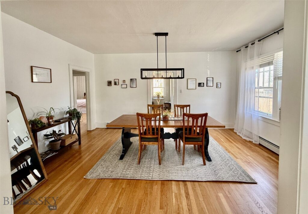 215 S 3rd Street, Livingston MT 59047