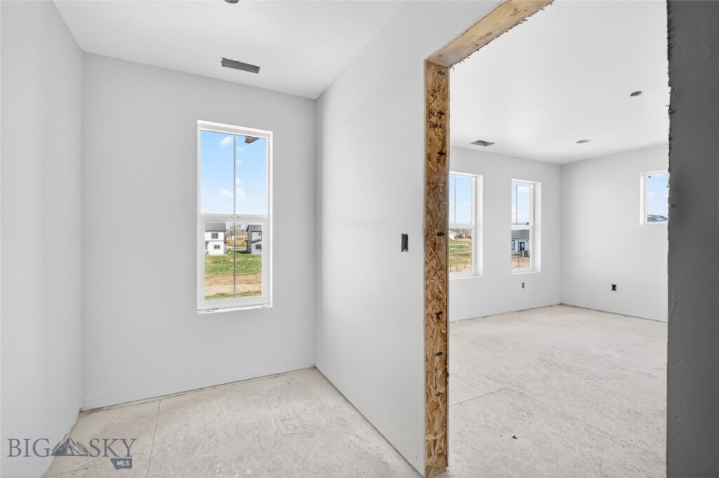 215 Sage Grouse Drive, Bozeman MT 59718
