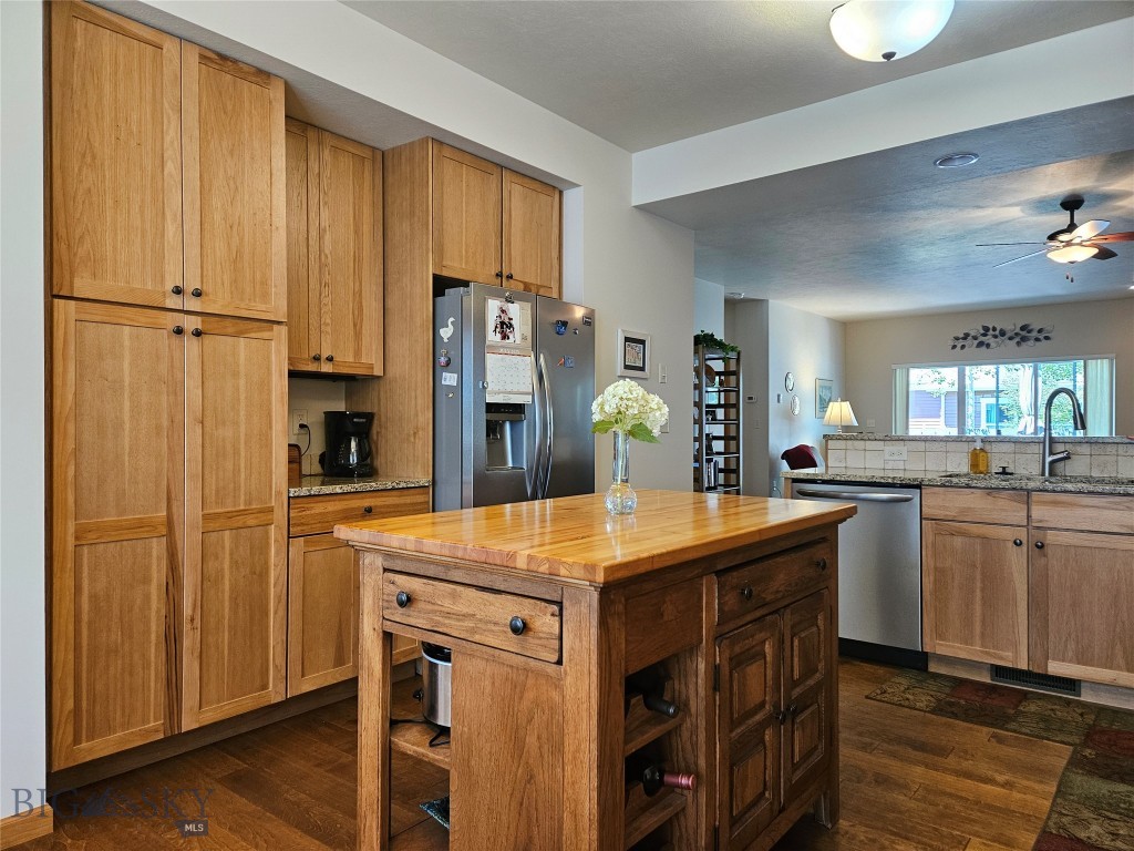 215 Eagle Creek Drive, Bozeman MT 59718