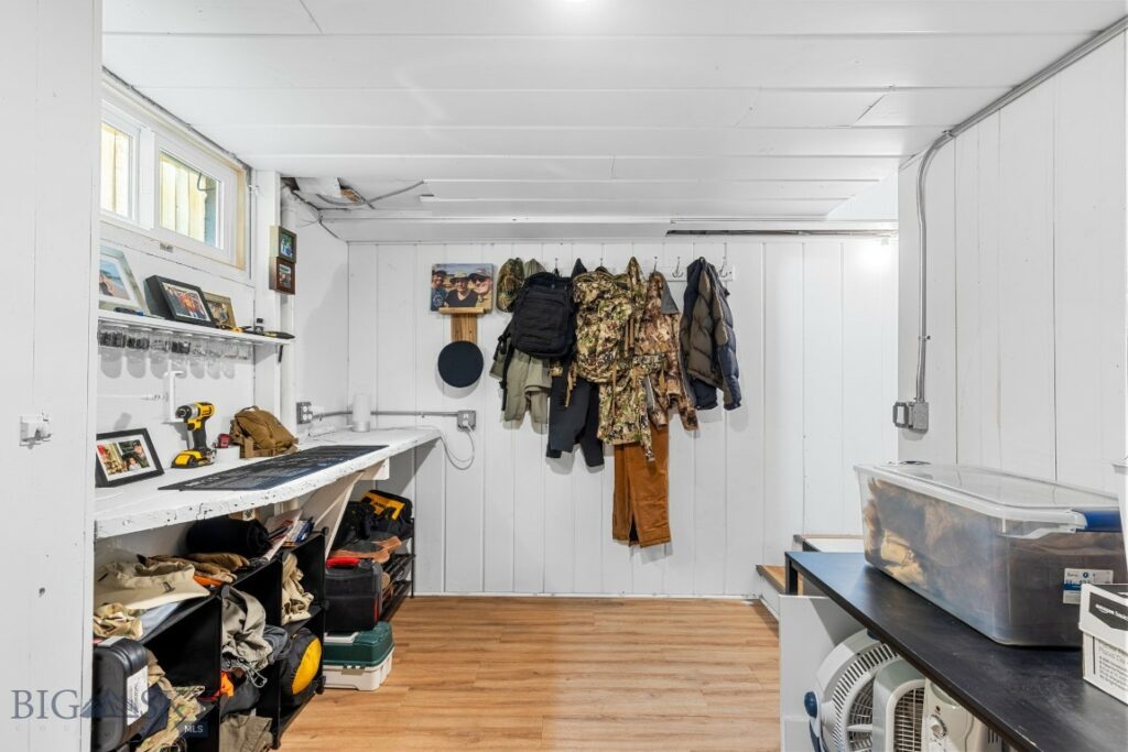 215 S 10th Street, Livingston MT 59047