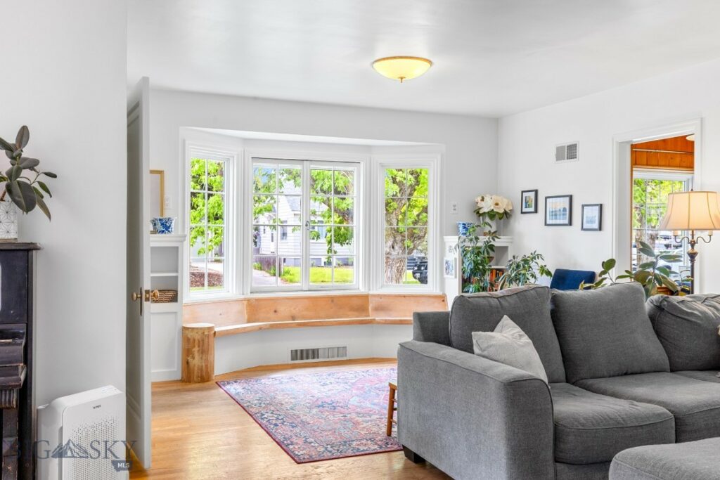 215 S 10th Street, Livingston MT 59047
