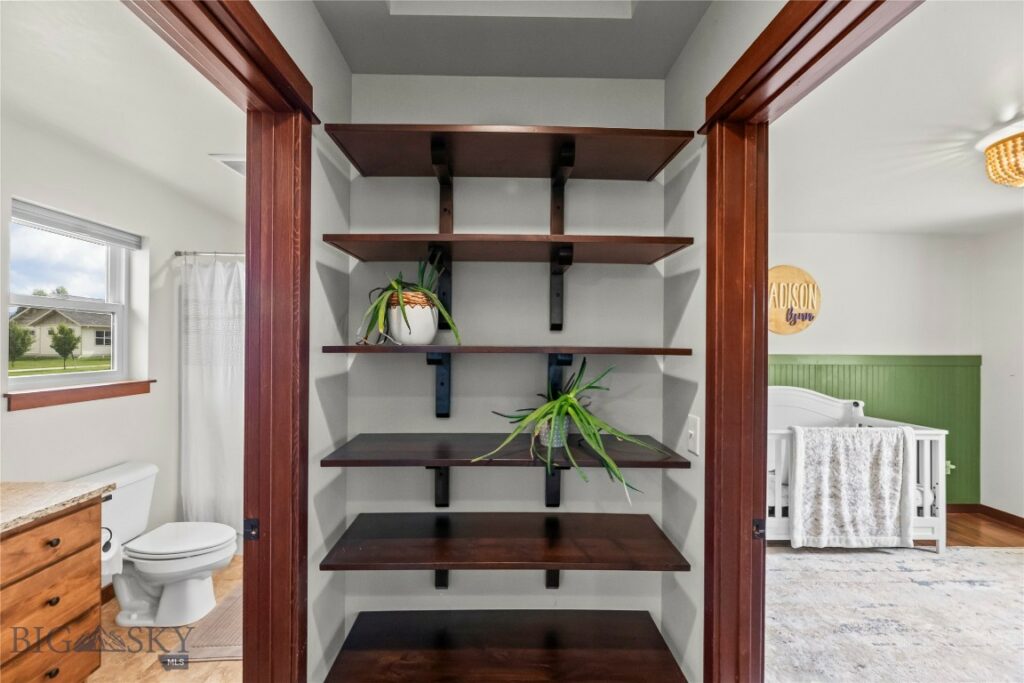 215 Snowy Owl Trail, Bozeman MT 59718