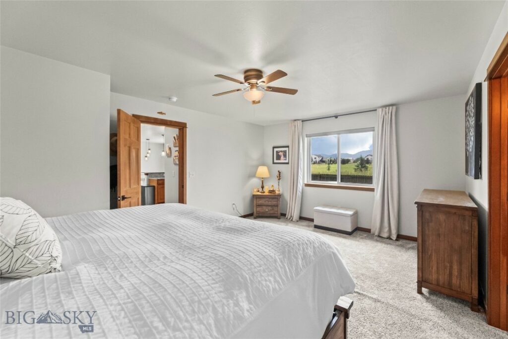 215 Snowy Owl Trail, Bozeman MT 59718