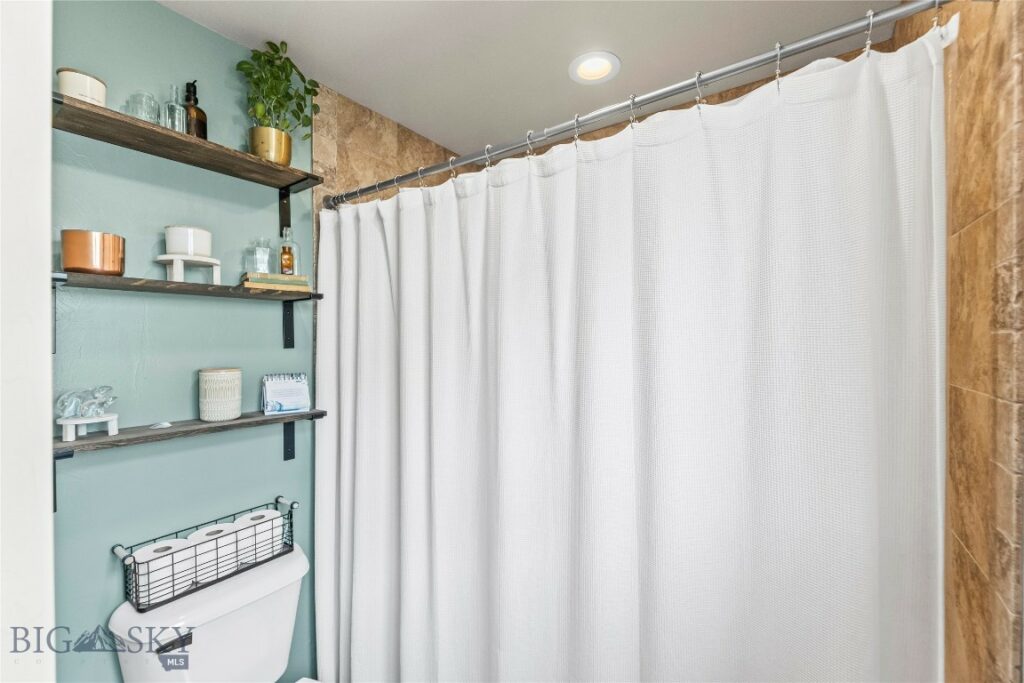 215 Snowy Owl Trail, Bozeman MT 59718
