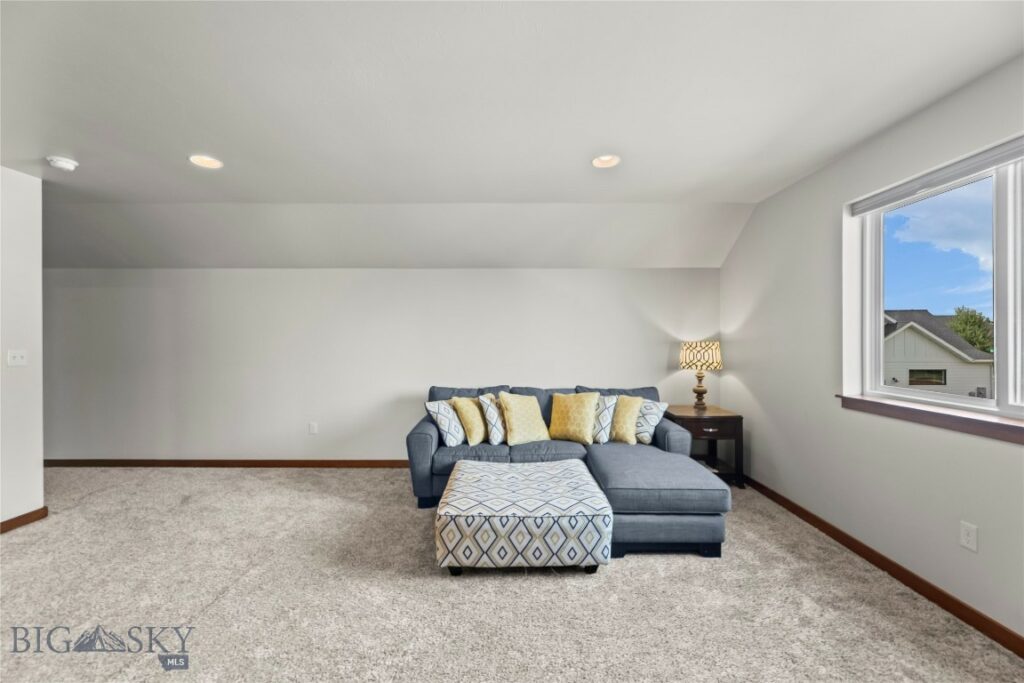 215 Snowy Owl Trail, Bozeman MT 59718