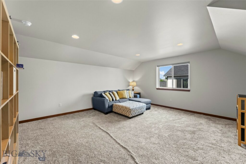 215 Snowy Owl Trail, Bozeman MT 59718